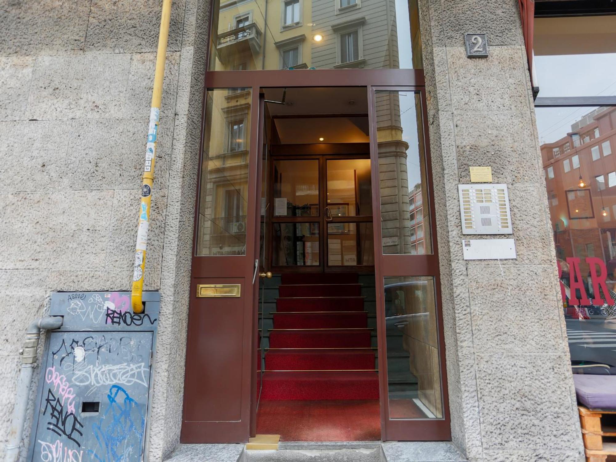 The Best Rent - Cozy Two-Bedroom Apartment Near Colonne S Lorenzo Milánó Kültér fotó